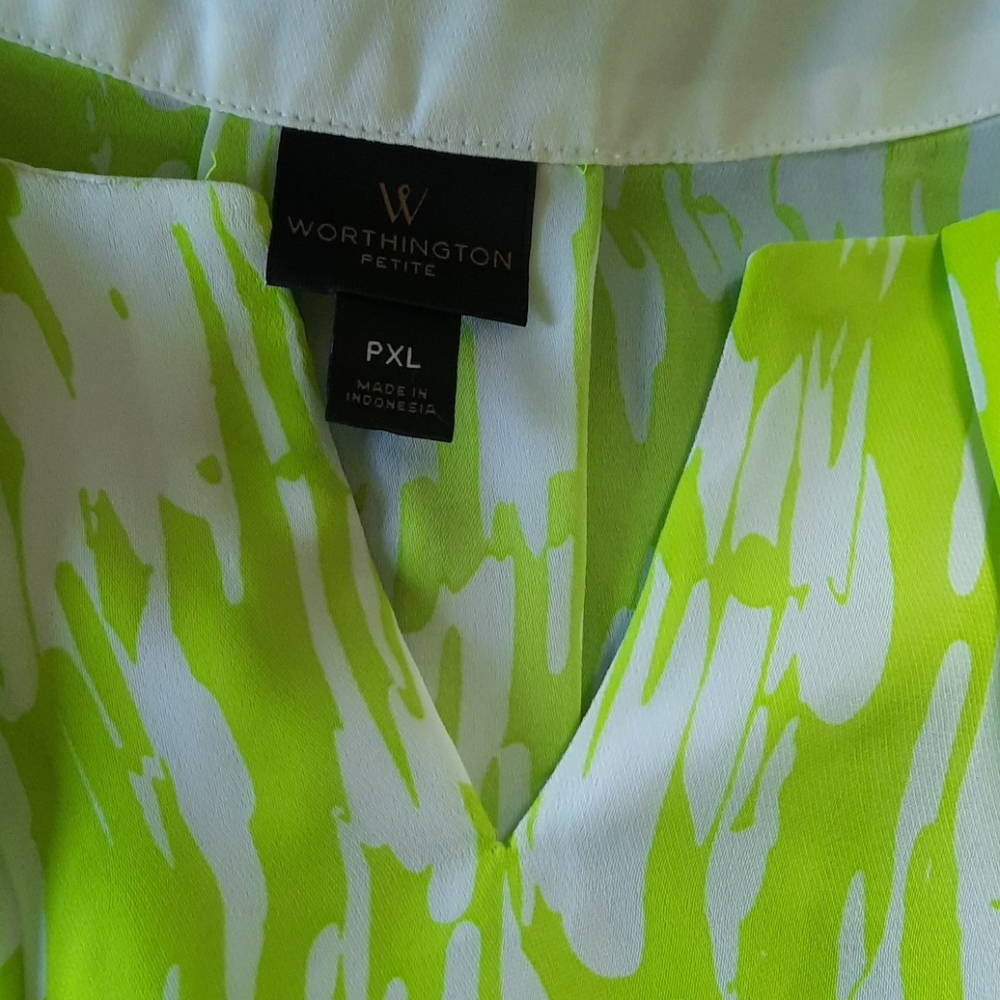Ladies Top - Picture 4 of 5